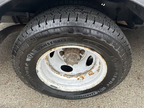 Used 2016 Ford E-350 and Econoline 350 Super Duty w/ Power Windows & Locks Group RWD image 20