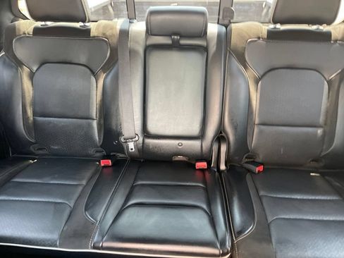 Used 2022 RAM 1500 Laramie w/ Sport Appearance Package AWD/4WD image 10