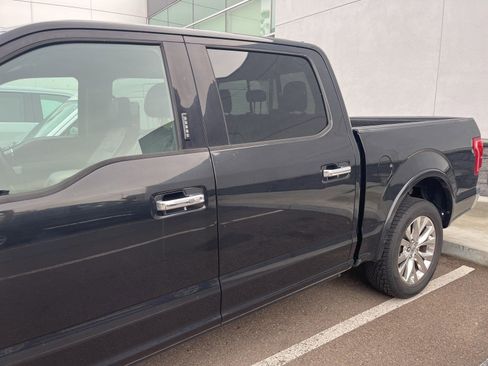 Used 2015 Ford F150 Lariat w/ Equipment Group 502A Luxury image 3