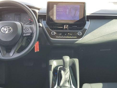 Certified 2024 Toyota Corolla LE image 28