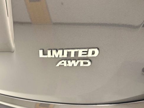 Used 2018 Toyota RAV4 Limited w/ All Weather Liner Package image 15