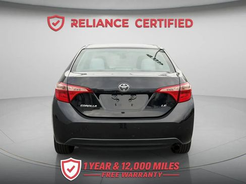 Used 2017 Toyota Corolla LE w/ Carpet Mat Package (TMS) FWD image 5