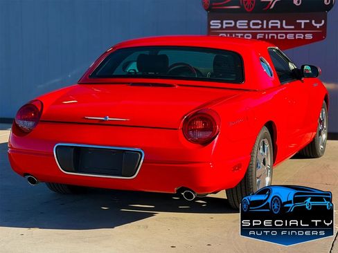 Used 2002 Ford Thunderbird RWD image 4