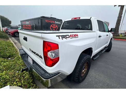 Used 2016 Toyota Tundra SR5 w/ TRD Off Road Package AWD/4WD image 5