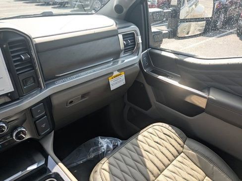 New 2026 Ford F450 Platinum w/ Platinum Plus Package image 18