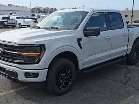Used 2026 Ford F150 XLT w/ Equipment Group 302A MID AWD/4WD image 5