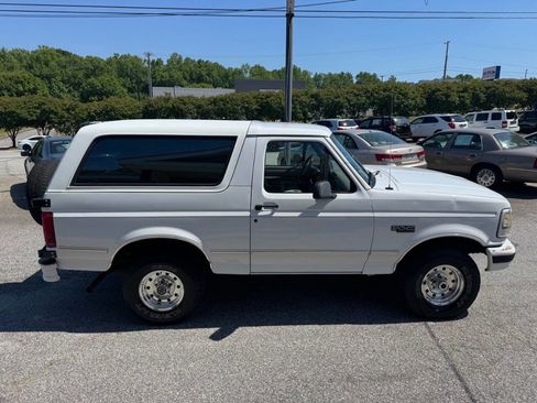 Used 1996 Ford Bronco XLT AWD/4WD image 5