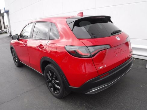 Used 2023 Honda HR-V Sport image 10
