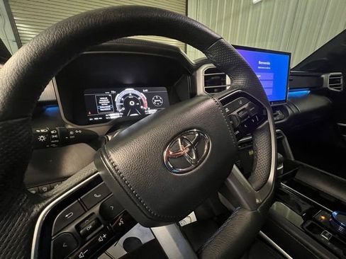 Used 2023 Toyota Tundra Platinum image 33