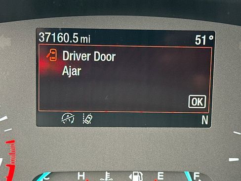 Certified 2022 Ford Escape SE w/ SE Sport Appearance Package image 28