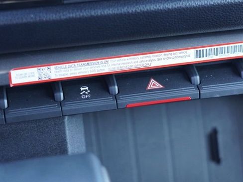 Certified 2025 Toyota Tundra SR5 w/ SR5 Convenience Package image 31