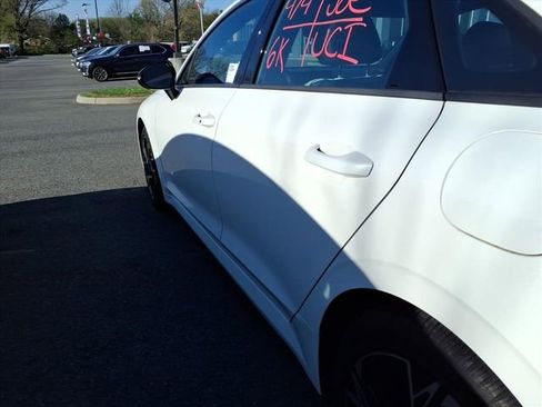 Used 2025 Kia K5 GT-Line w/ GT-Line Premium Package image 11