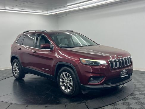 Used 2020 Jeep Cherokee Latitude Lux w/ Quick Order Package 26H Lux FWD image 3