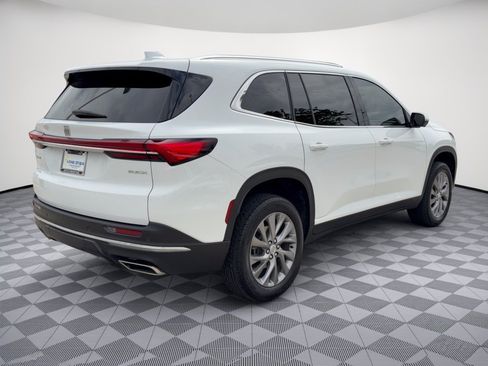 Used 2025 Buick Enclave Preferred w/ LPO, Floor Liner Package FWD image 9