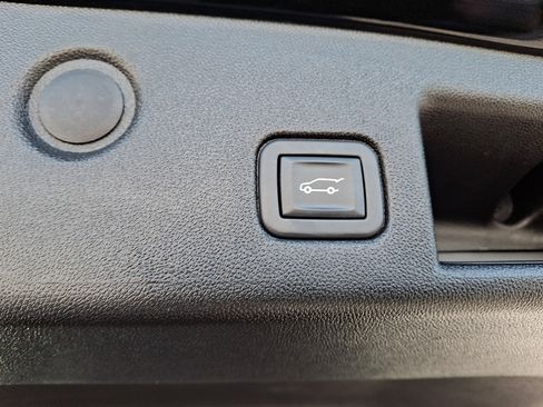 Certified 2022 Chevrolet Equinox LT image 31