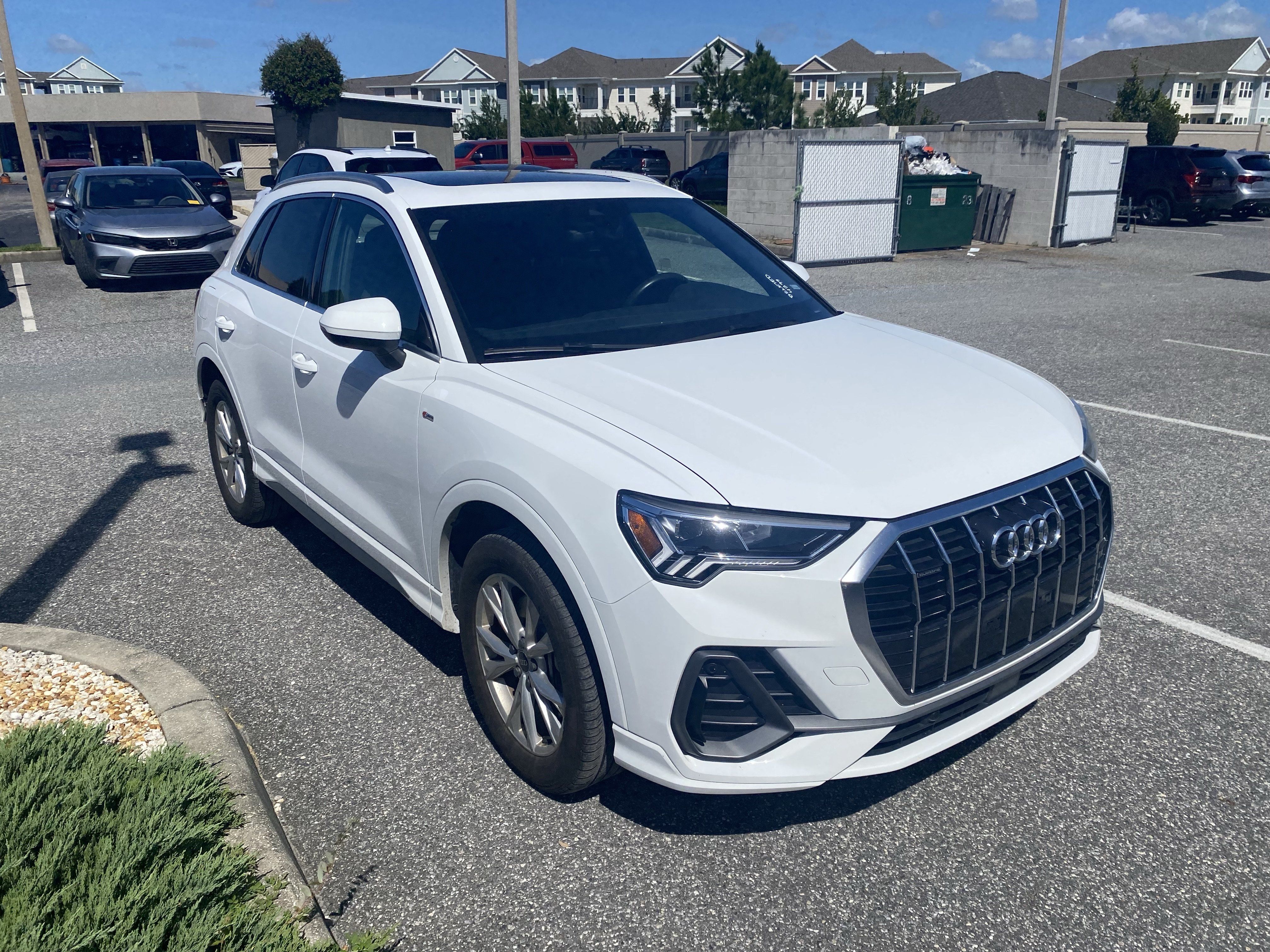 Used 2025 Audi Q3 2.0T Premium AWD/4WD image 15