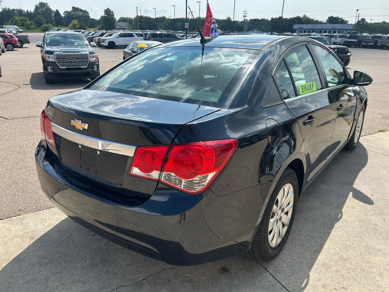 Used 2011 Chevrolet Cruze LS w/ Connectivity Package FWD image 5