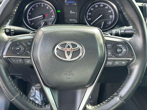 Used 2023 Toyota Camry SE image 13