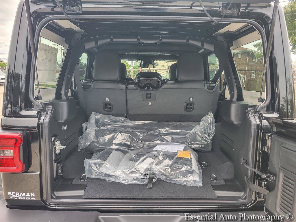New 2027 Jeep Wrangler Unlimited Rubicon AWD/4WD image 23