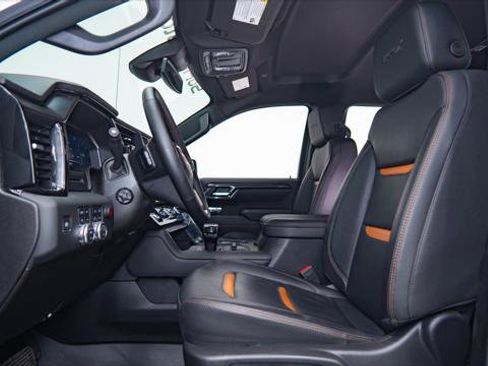 Used 2025 GMC Sierra 1500 AT4 image 22
