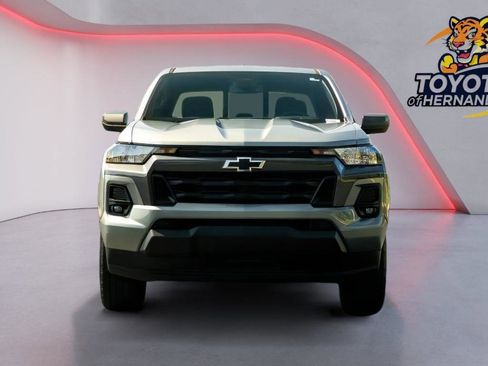 Used 2023 Chevrolet Colorado LT w/ LT Convenience Package II RWD image 2
