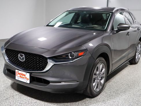 Used 2023 MAZDA CX-30 AWD 2.5 S w/ Premium Package image 32