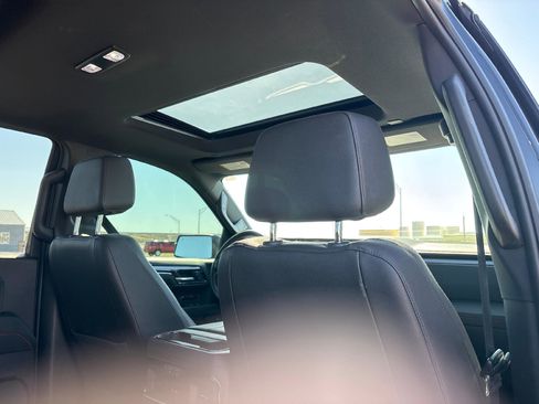 Used 2022 GMC Sierra 1500 AT4 w/ AT4 Premium Package image 45