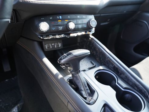 Used 2025 Dodge Durango R/T AWD/4WD image 28