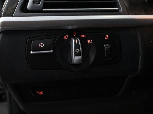 Used 2013 BMW 640i Coupe image 10