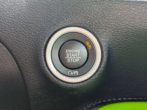 Used 2019 Dodge Challenger R/T Scat Pack RWD image 29