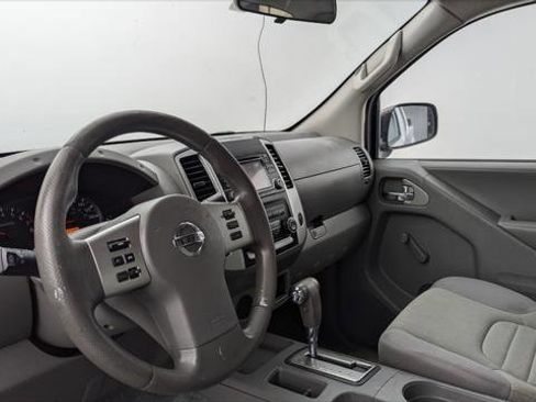 Used 2018 Nissan Frontier S image 15