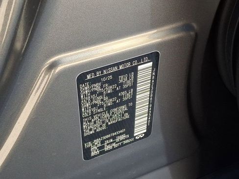 New 2026 INFINITI QX80 4WD w/ Sport Exterior Package image 6