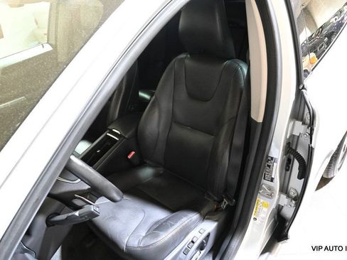 Used 2015 Volvo XC60 T6 Premier Plus image 13