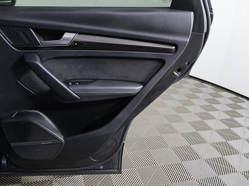 Used 2023 Audi SQ5 Premium Plus image 28