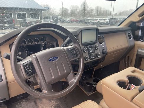 Used 2014 Ford F250 Lariat w/ Chrome Package image 15