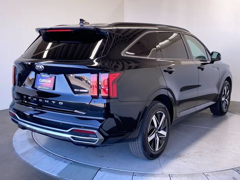 Used 2021 Kia Sorento EX FWD image 5