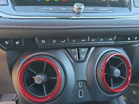 New 2025 Chevrolet Blazer RS w/ Enhanced Convenience Package image 26