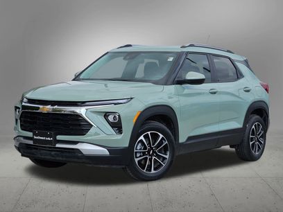 Used 2025 Chevrolet TrailBlazer LT w/ Driver Confidence Package