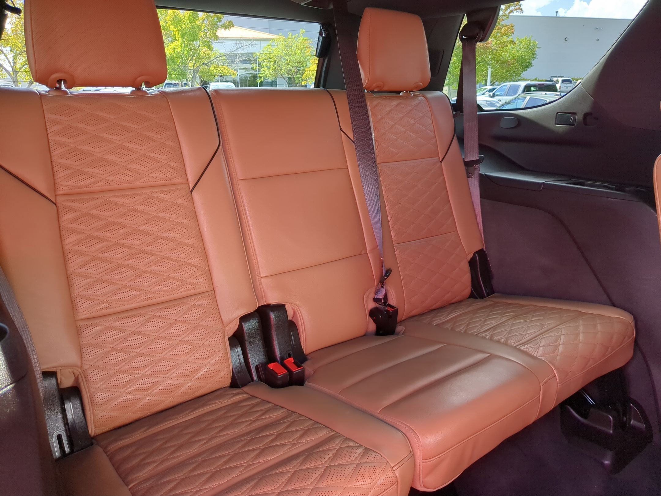 Certified 2023 Cadillac Escalade Premium Luxury AWD/4WD image 30