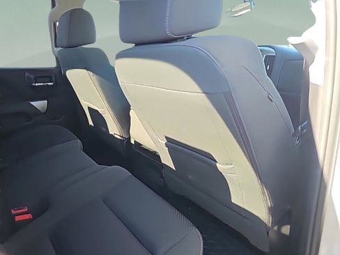 Used 2018 Chevrolet Silverado 1500 LT image 30