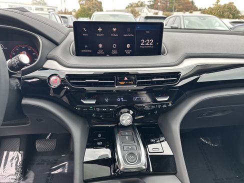 Certified 2024 Acura MDX SH-AWD image 33