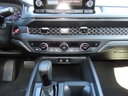 Used 2024 Honda Accord EX image 19