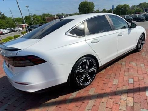 Certified 2024 Honda Accord Sport image 9