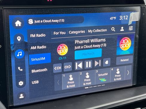 New 2026 Subaru Outback Premium image 18