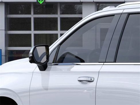 New 2026 Chevrolet Tahoe Premier image 12