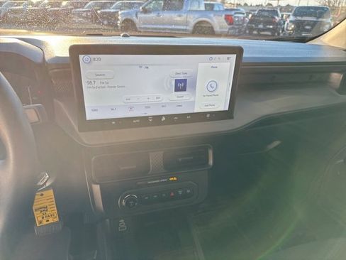 Used 2025 Ford Maverick XL image 20