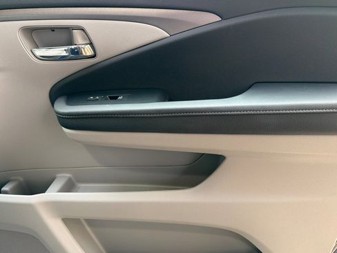 Used 2022 Honda Ridgeline RTL-E image 22