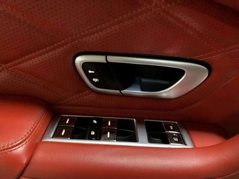 Used 2015 Bentley Continental GT V8 S image 30