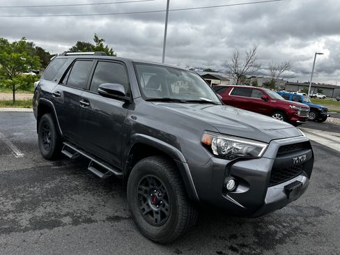 Used 2019 Toyota 4Runner SR5 Premium AWD/4WD image 7