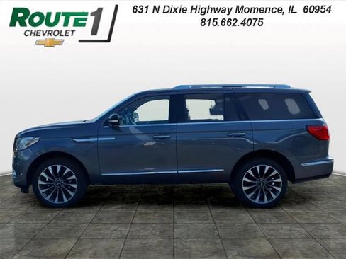 Used 2021 Lincoln Navigator Reserve AWD/4WD image 2